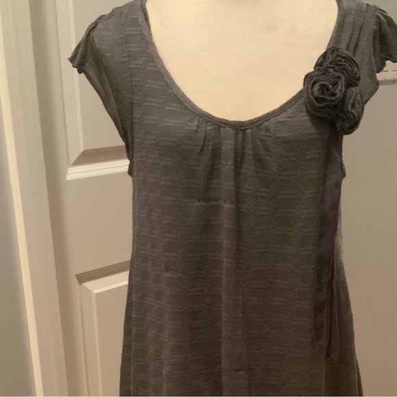 SL Fashions Dresses & Skirts - NWOT Ladies cute little gray dress designer fashion. Size 10 Petite.
